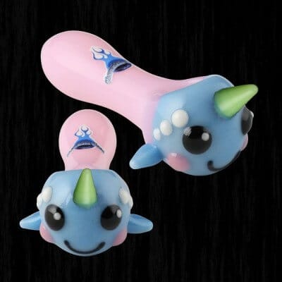 Chameleon Glass Baby Narwhal Hand Pipe 01