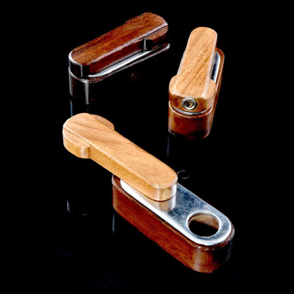 Dark Wood Folding Hand Pipe